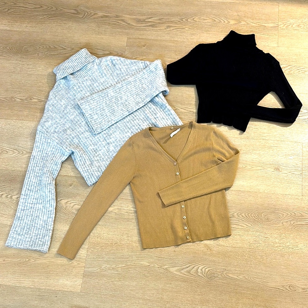 SWEATER BUNDLE! Small/xsmall